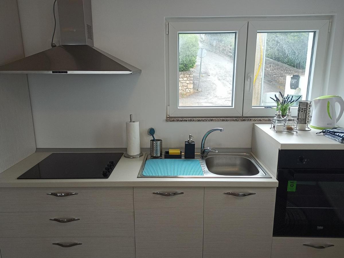 Searenity Pool Suite - Seafront Krmpote-Vodice Exterior foto