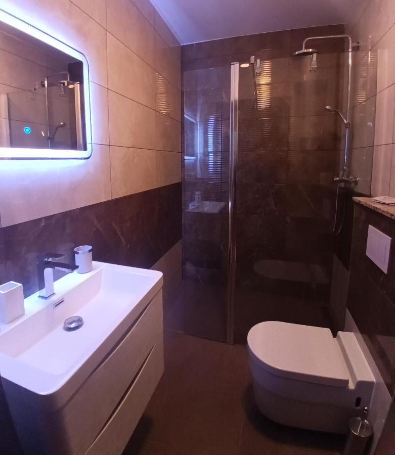 Searenity Pool Suite - Seafront Krmpote-Vodice Exterior foto